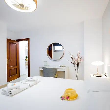 422 Quiet, Beautiful Flat With Sea View Apartamento