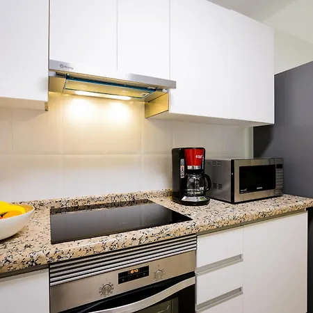 422 Quiet, Beautiful Flat With Sea View