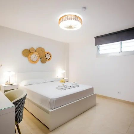 422 Quiet, Beautiful Flat With Sea View *
