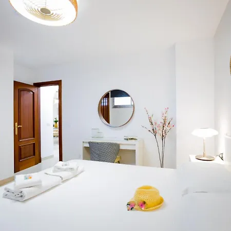 422 Quiet, Beautiful Flat With Sea View *