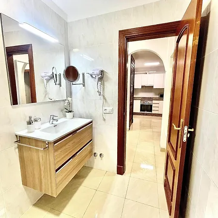 Apartment 422 Quiet, Beautiful Flat With Sea View Playa Paraiso (Tenerife)