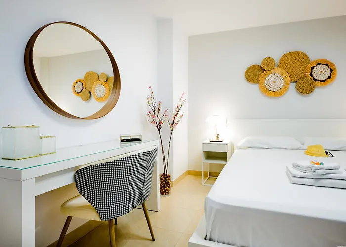 422 Quiet, Beautiful Flat With Sea View דירה פלאיה פראיסו