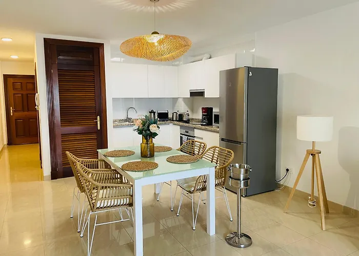 דירה 422 Quiet, Beautiful Flat With Sea View
